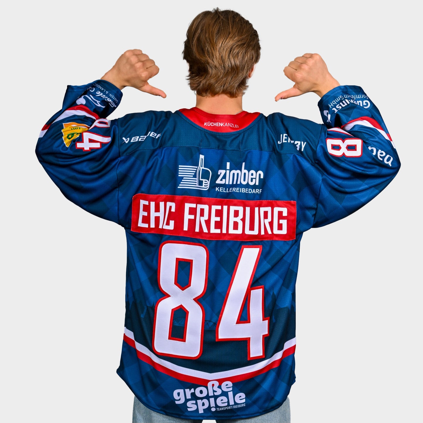 Vorrätiges Authentic Heimtrikot 25-26 ~ Größe 3XL #12 Pekar