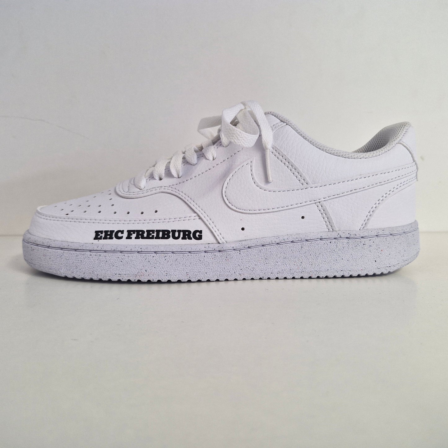EHC Freiburg x Nike Sneaker ~ White Edition