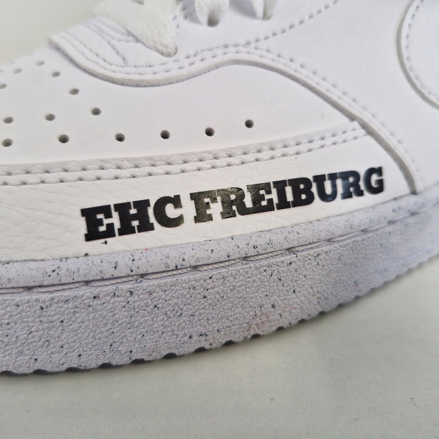 EHC Freiburg x Nike Sneaker ~ White Edition