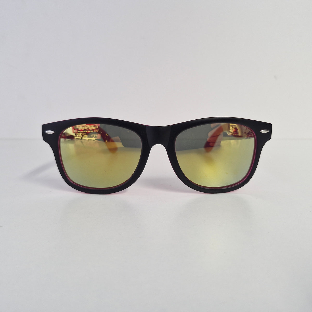 Sonnenbrille EHC Freiburg ~ schwarz-pink