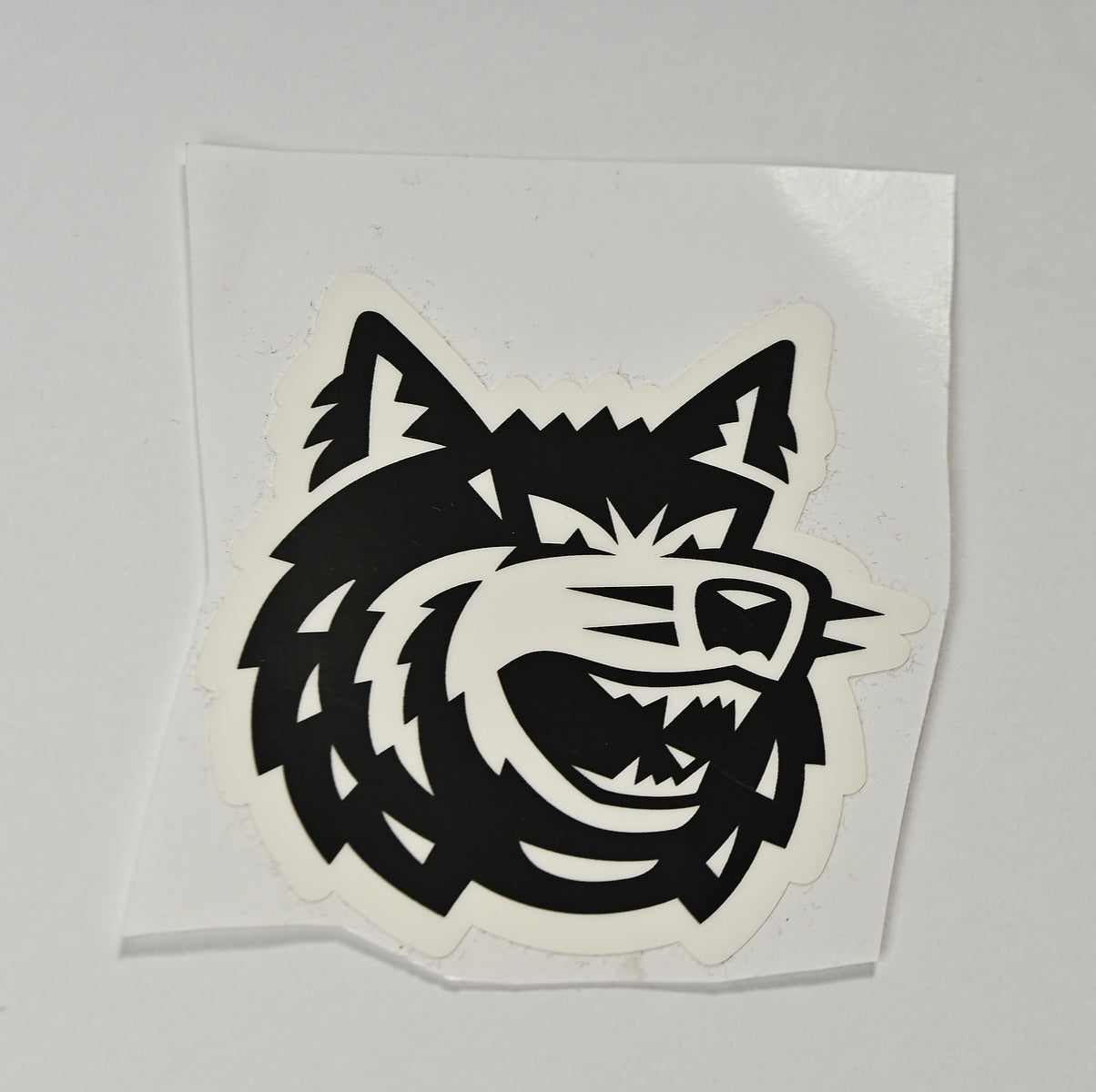 Aufkleber mittel ~ Wolfskopf leuchtend